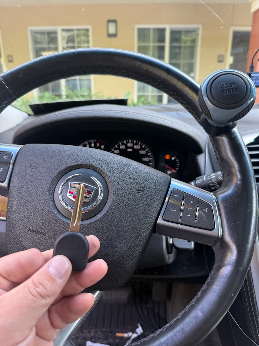 Cadillac SRX (2008) — new key programmed and tested.