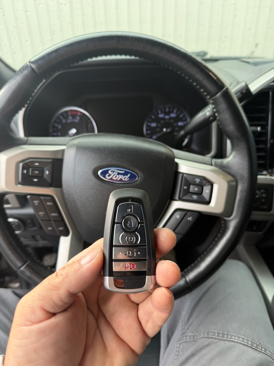 2022 Ford F-350 Super Duty, Portland — new key tested in the cab.