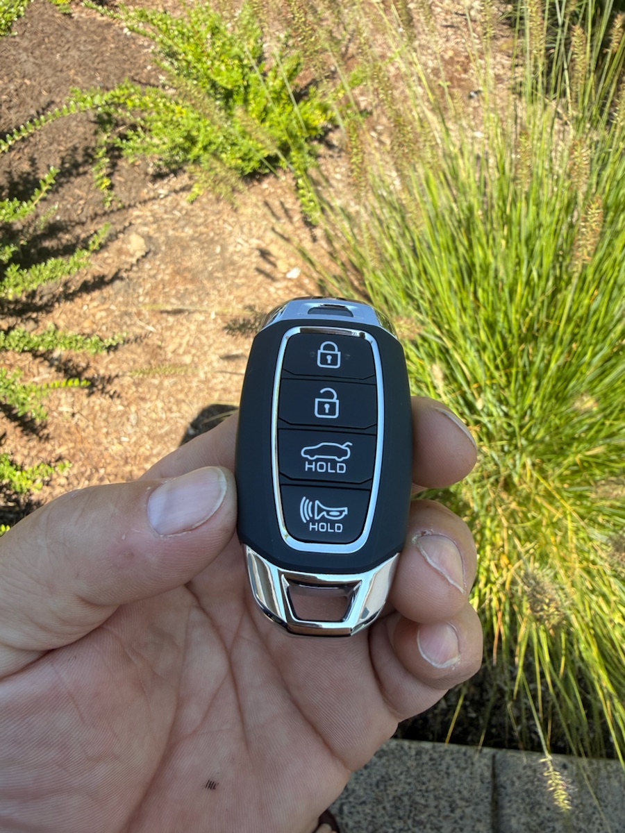 Hyundai 4-button smart key — one of the Hyundai keys we carry.
