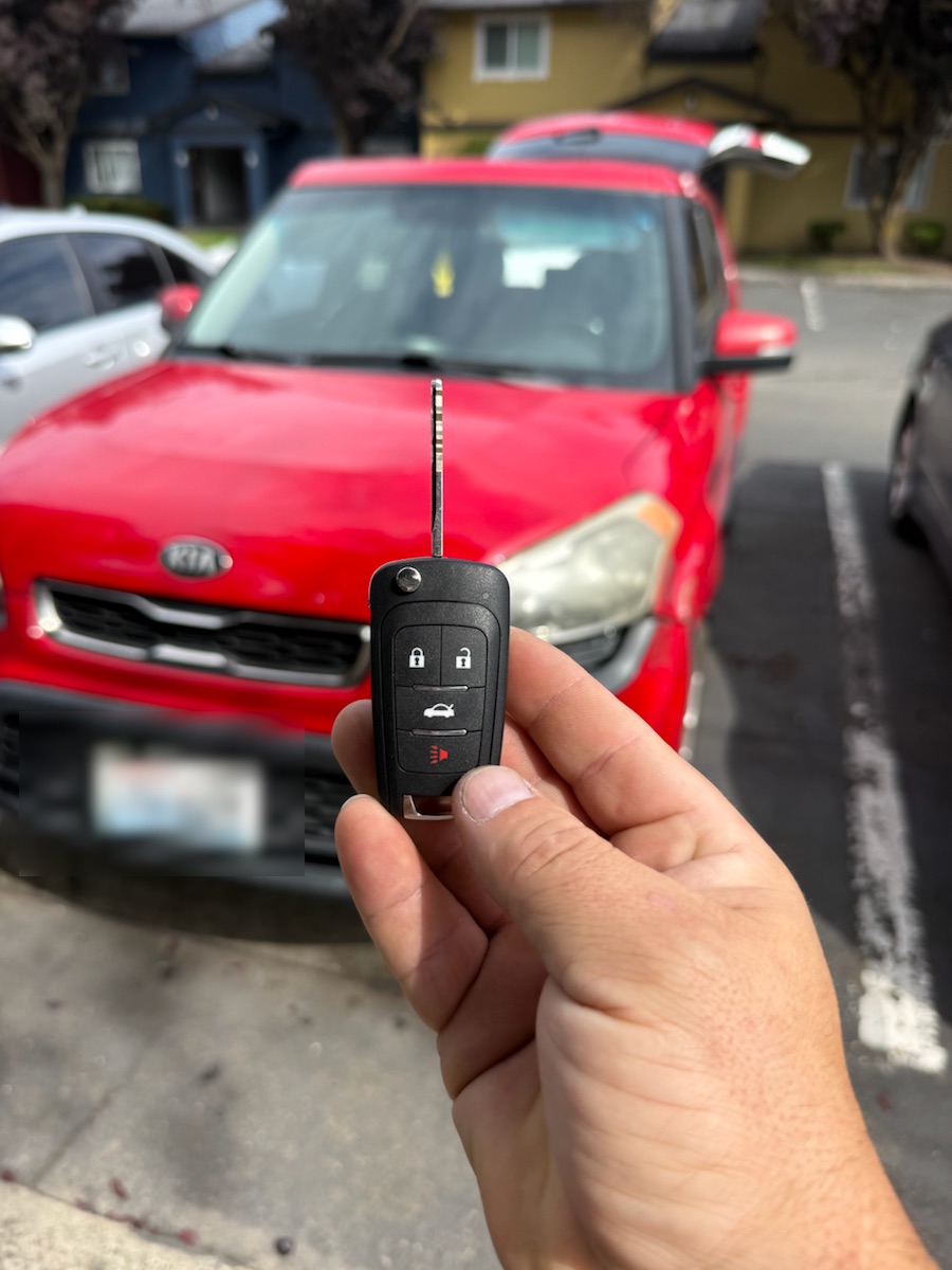 Kia Soul — new flip key cut and programmed on-site.